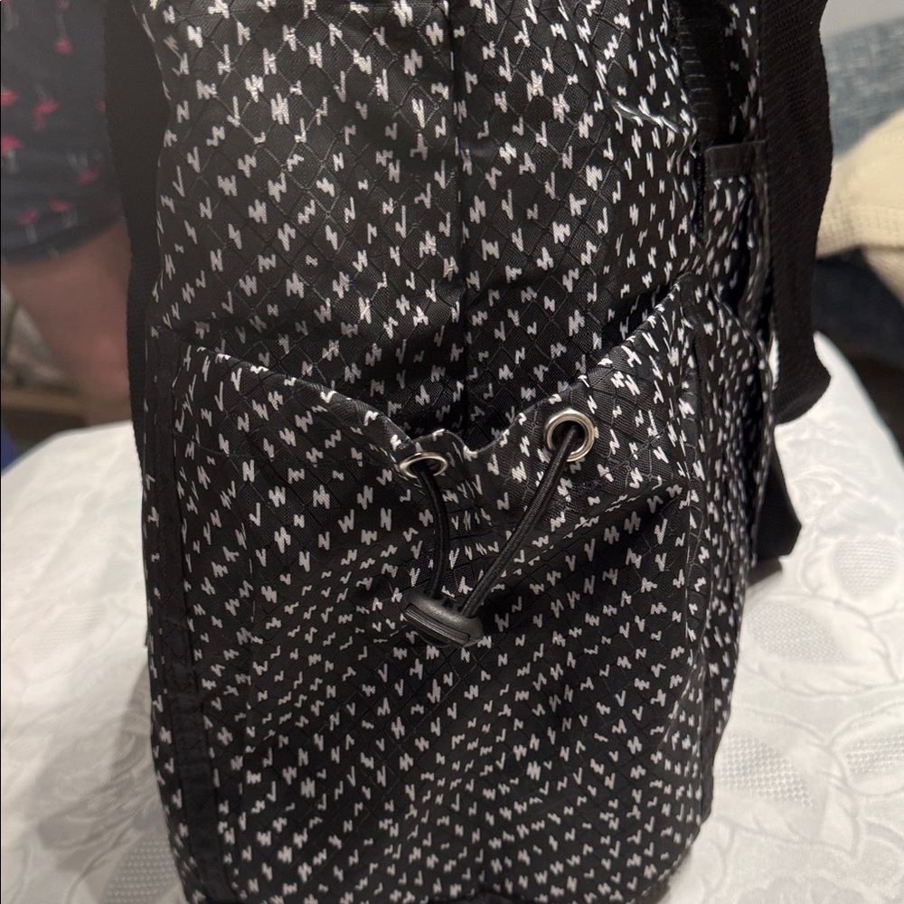 Thirty-One Gifts Utility Tote bag with a black and white pattern - Picture 6 of 15